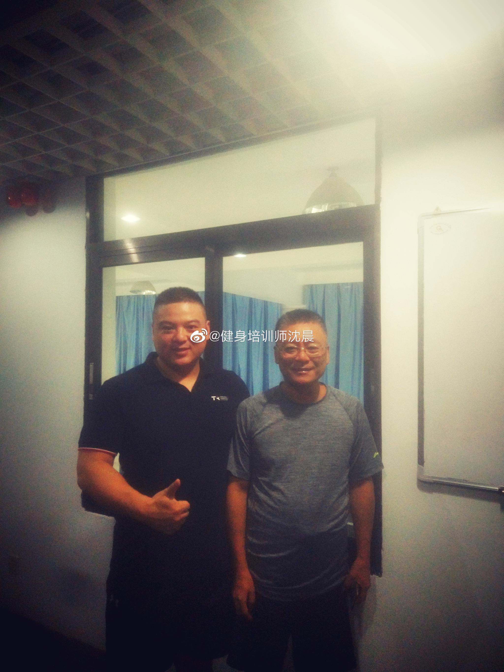 在厦门大学林教授&黄教授的带领下|激素|实验室|科研|代谢|合作_新浪新闻