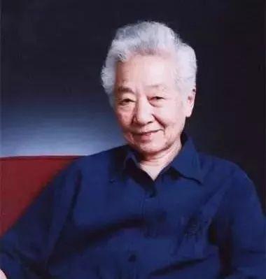 98岁于蓝:革命的人 年轻的心