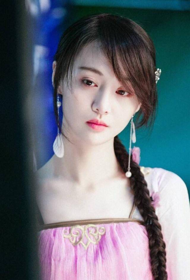 有人说,仅凭这3个造型,郑爽就应该被称为"古装小仙女"!