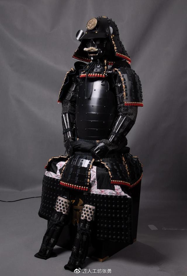 中国清代奢华战甲vs日本武士鬼面战甲你更中意哪个