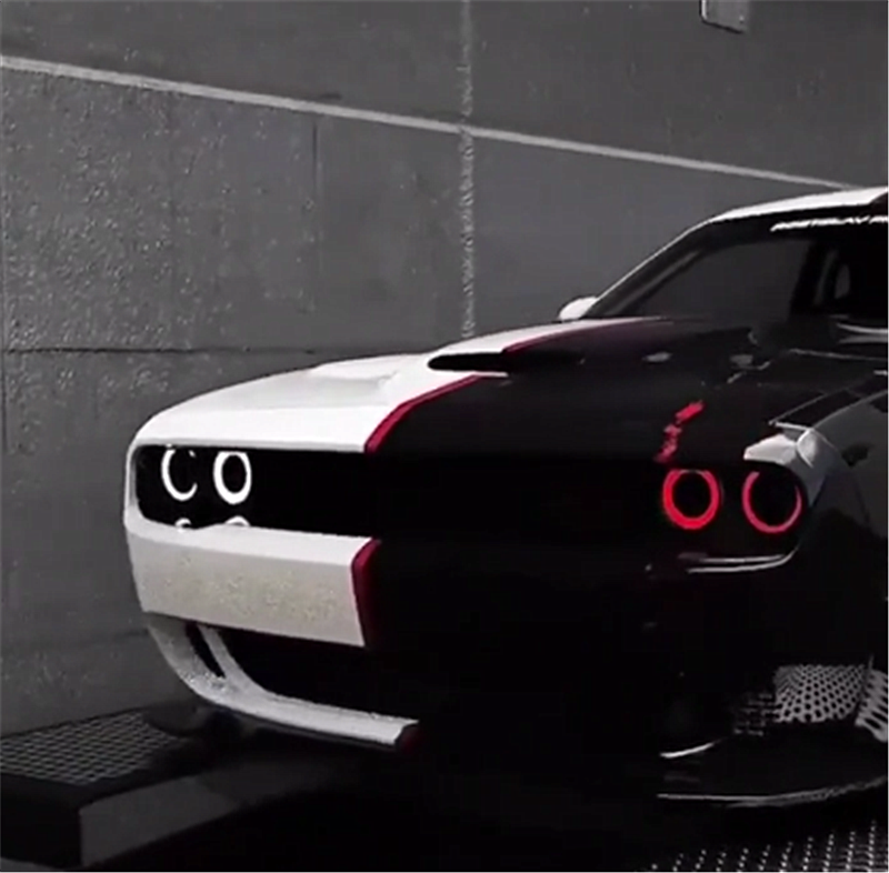 "黑白双煞"版道奇地狱猫,797匹马力,11分钟烧掉一箱油!