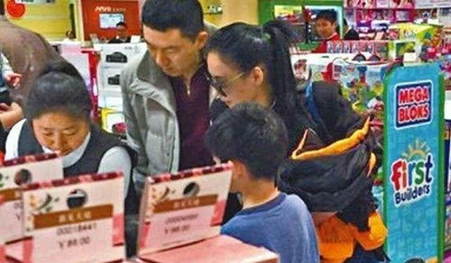 张柏芝第二任老公是谁 三胎产子被证实第二任