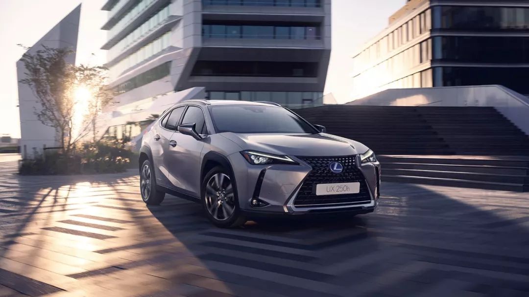 新货丨全新雷克萨斯ux大想法小执念