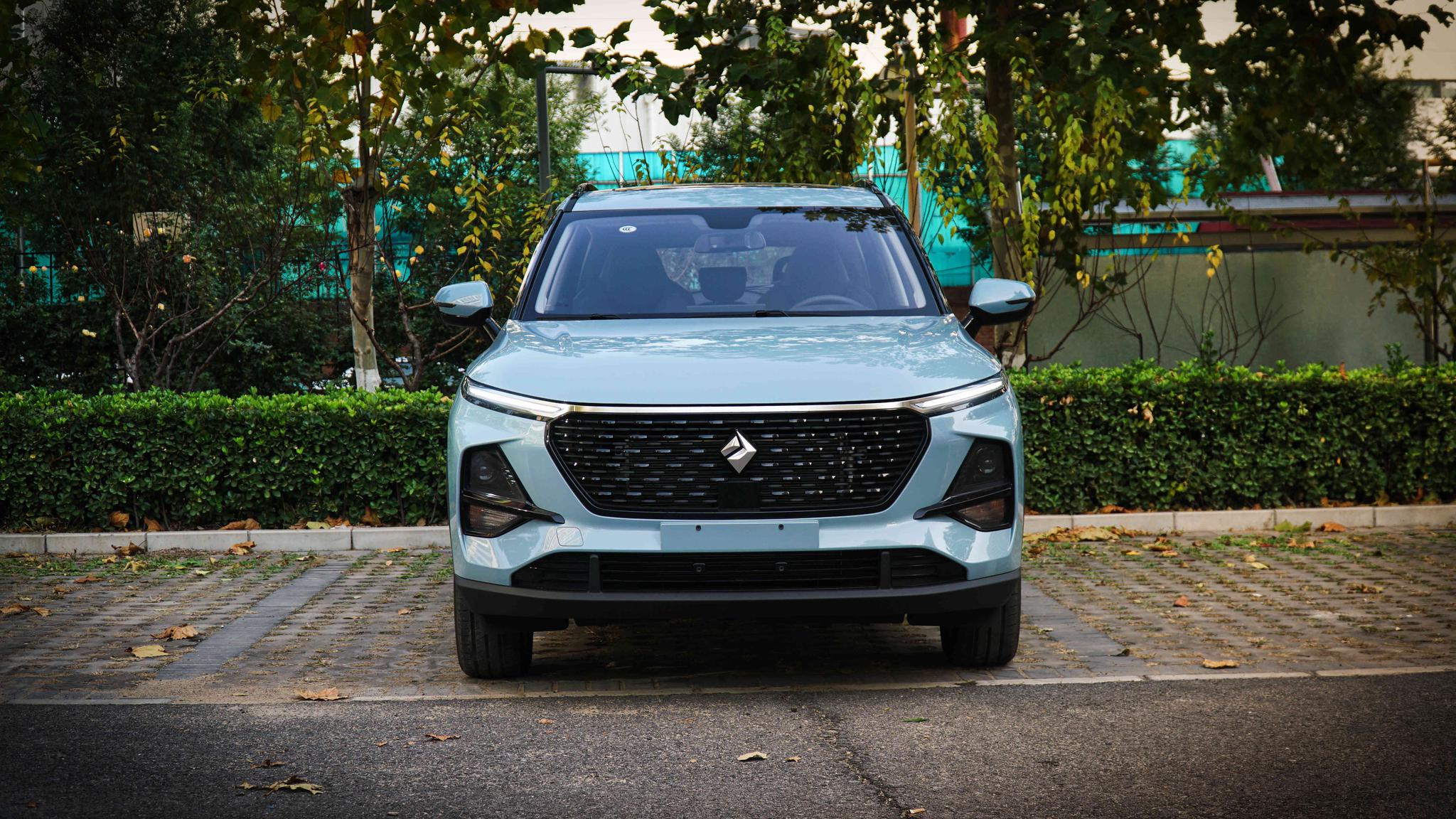 自主品牌最好看的小型suv只卖7万新宝骏rs3有啥魅力