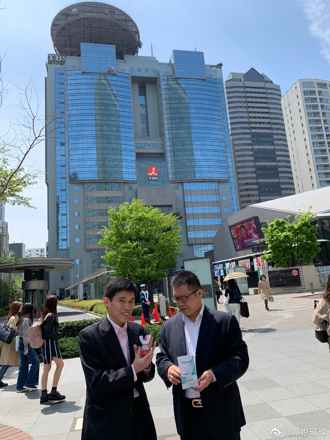 俞洪敏@曹景行@文茜小妹大 @尉迟琳嘉@陈晓楠@寇乃馨@汪国伦