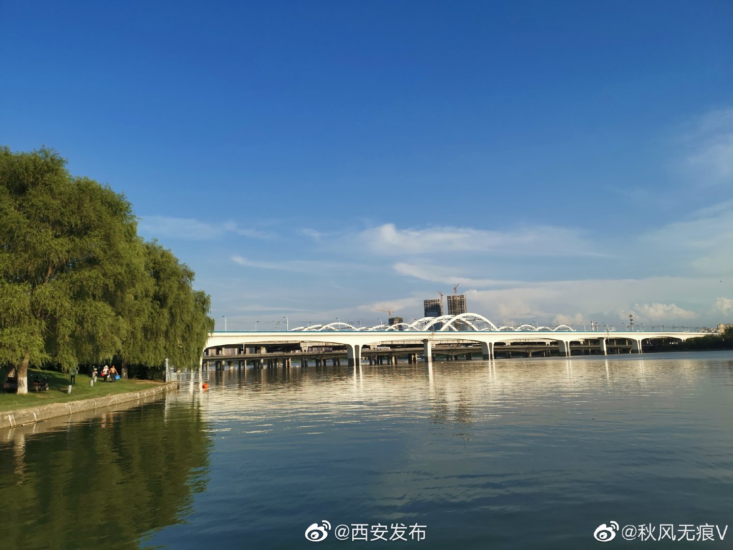 浐灞生态区广运潭附近的灞水边