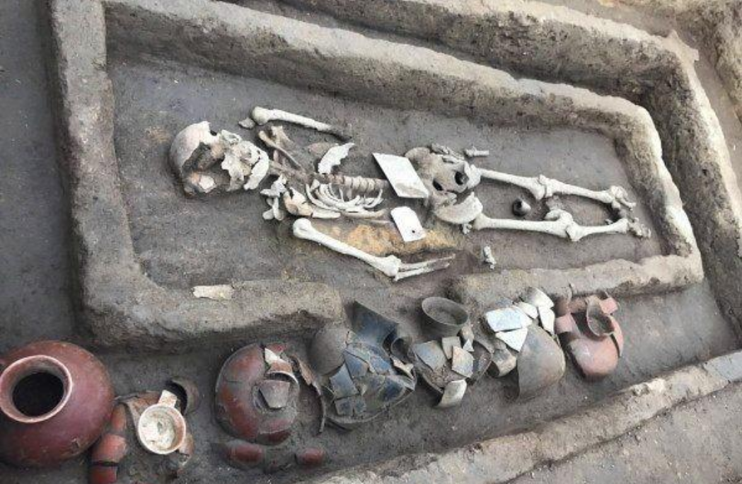 山东省发现巨人遗骸古代巨人族真的存在吗