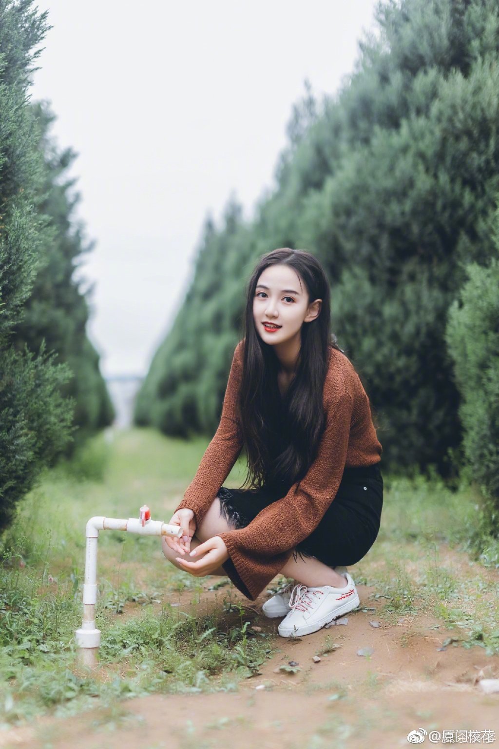 她叫马萱,98年,就读于中国传媒大学,身高171cm,来自浙江