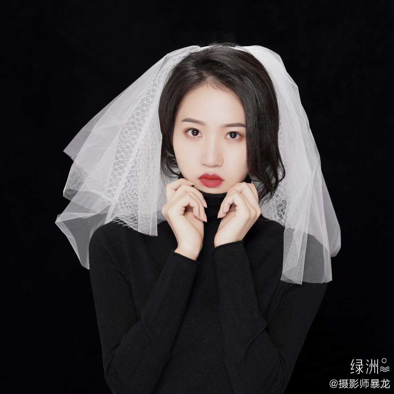 黑色毛衣棚拍摄影写真 棚拍写真 高清图集 新浪网 黑色毛衣棚拍摄影写真 棚拍写真 高清图集 新浪网