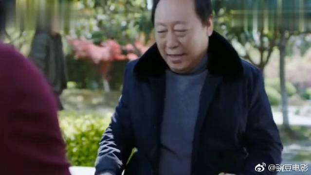 《都挺好》郭京飞跳舞是认真的么?居然比阿姨