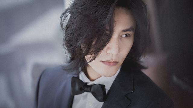 男明星留长发,陈坤优雅,黄磊文艺,最帅的让人意想不到