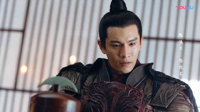 电视剧白发傅筹经超割破手心只为给漫夭张雪迎治愈白发傅筹将军经超