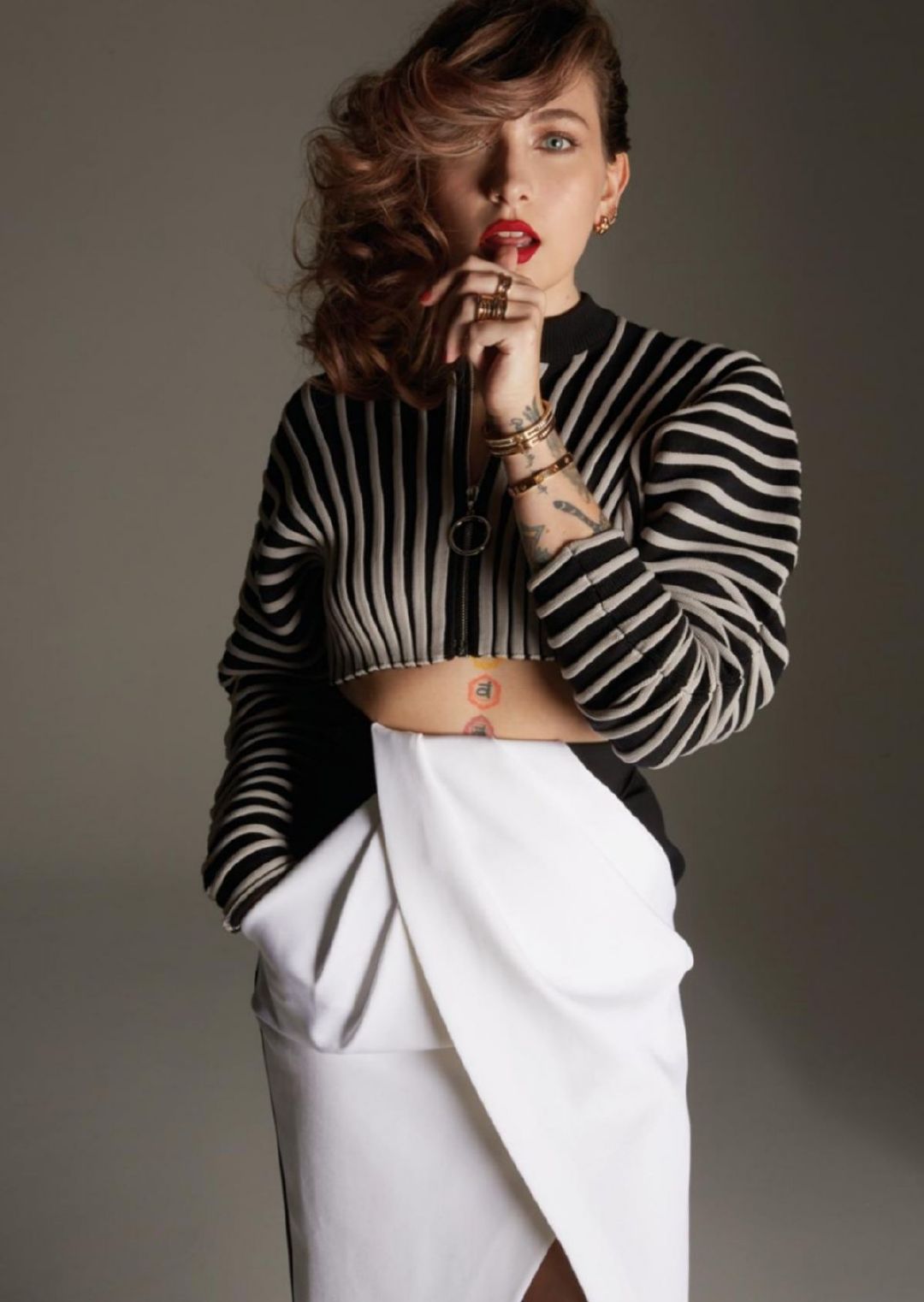 迈克尔杰克逊女儿parisjackson登上意大利版lofficiel2020年