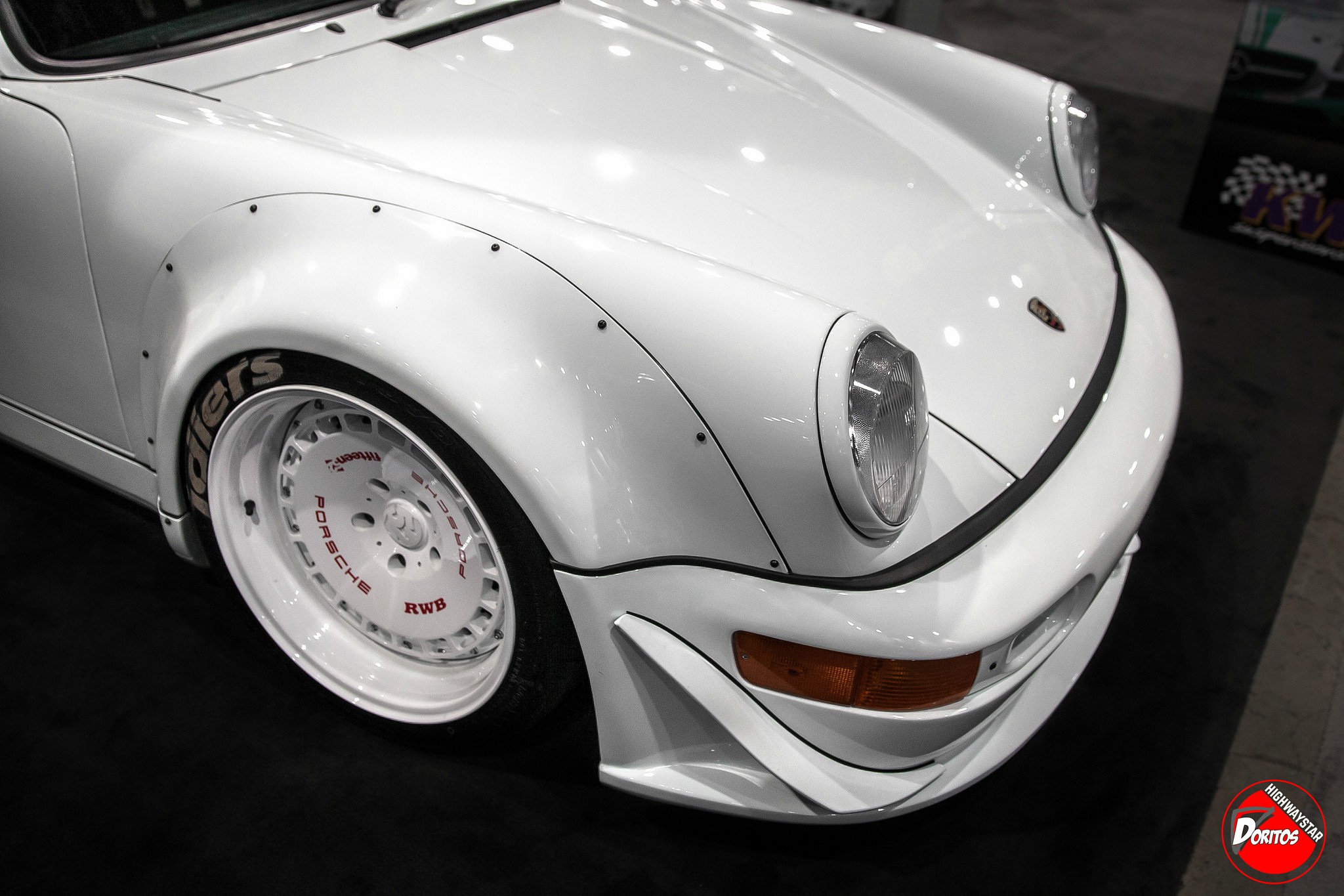 保时捷911 RWB-新浪汽车