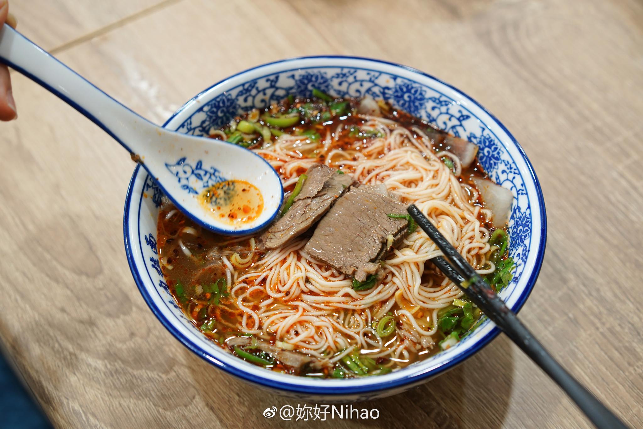 张掖火车站附近巷子里的美味兰州牛肉面推荐