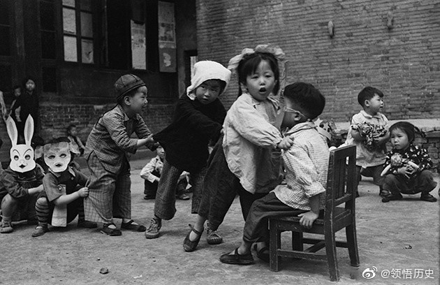 上个世纪五六十年代的幼儿园儿童,如今当爷爷奶奶的年纪