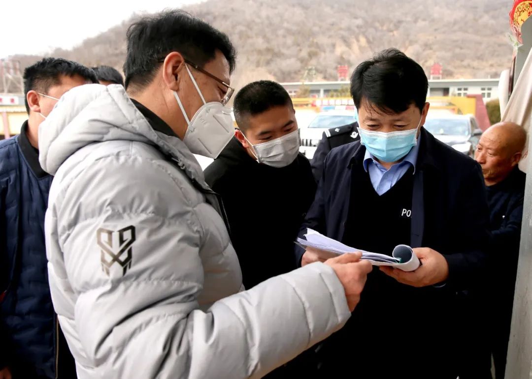 郝杰副县长深入复工企业检查疫情防控工作