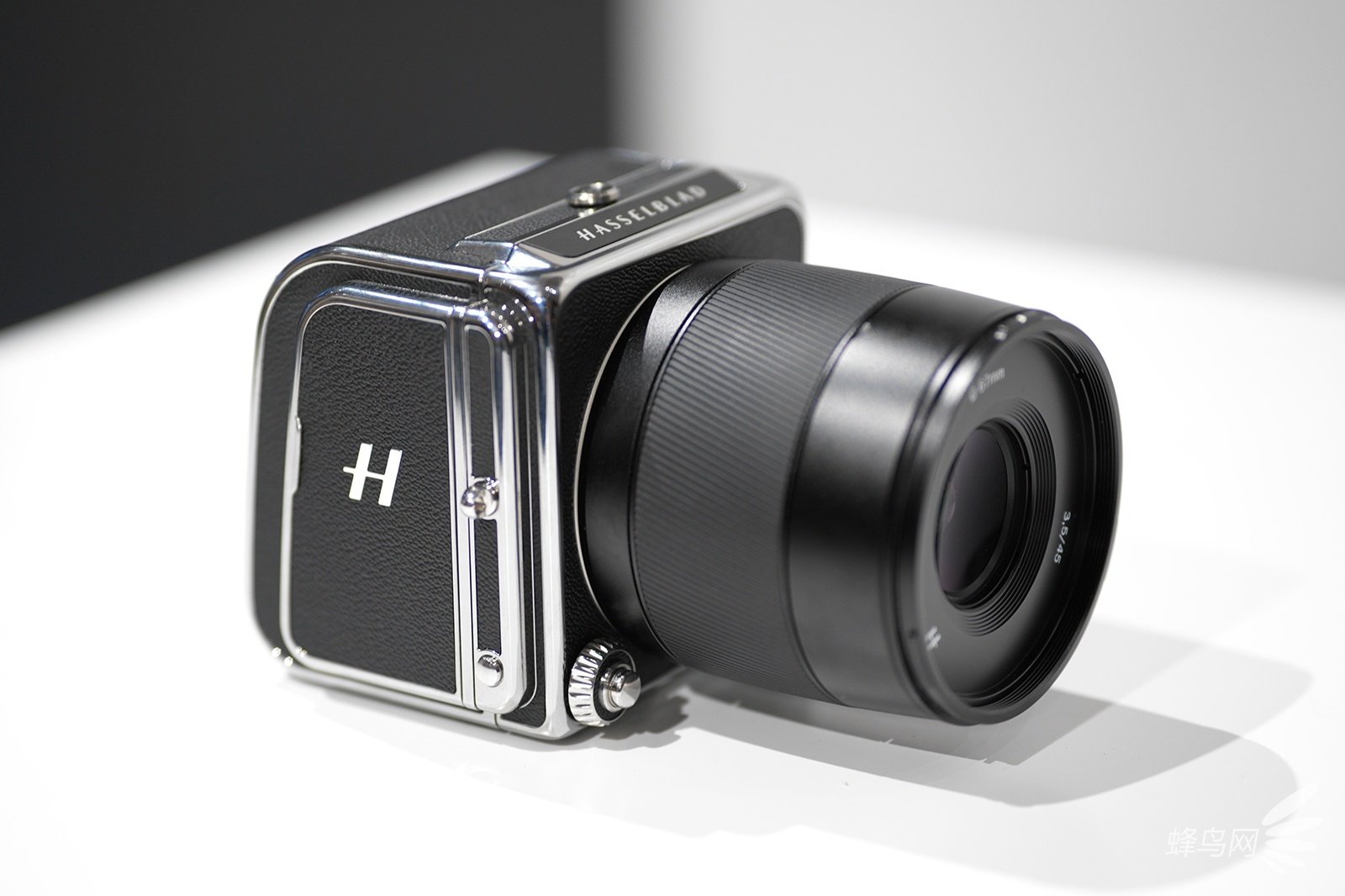 2019年6月20日,哈苏在北京召开新品发布会