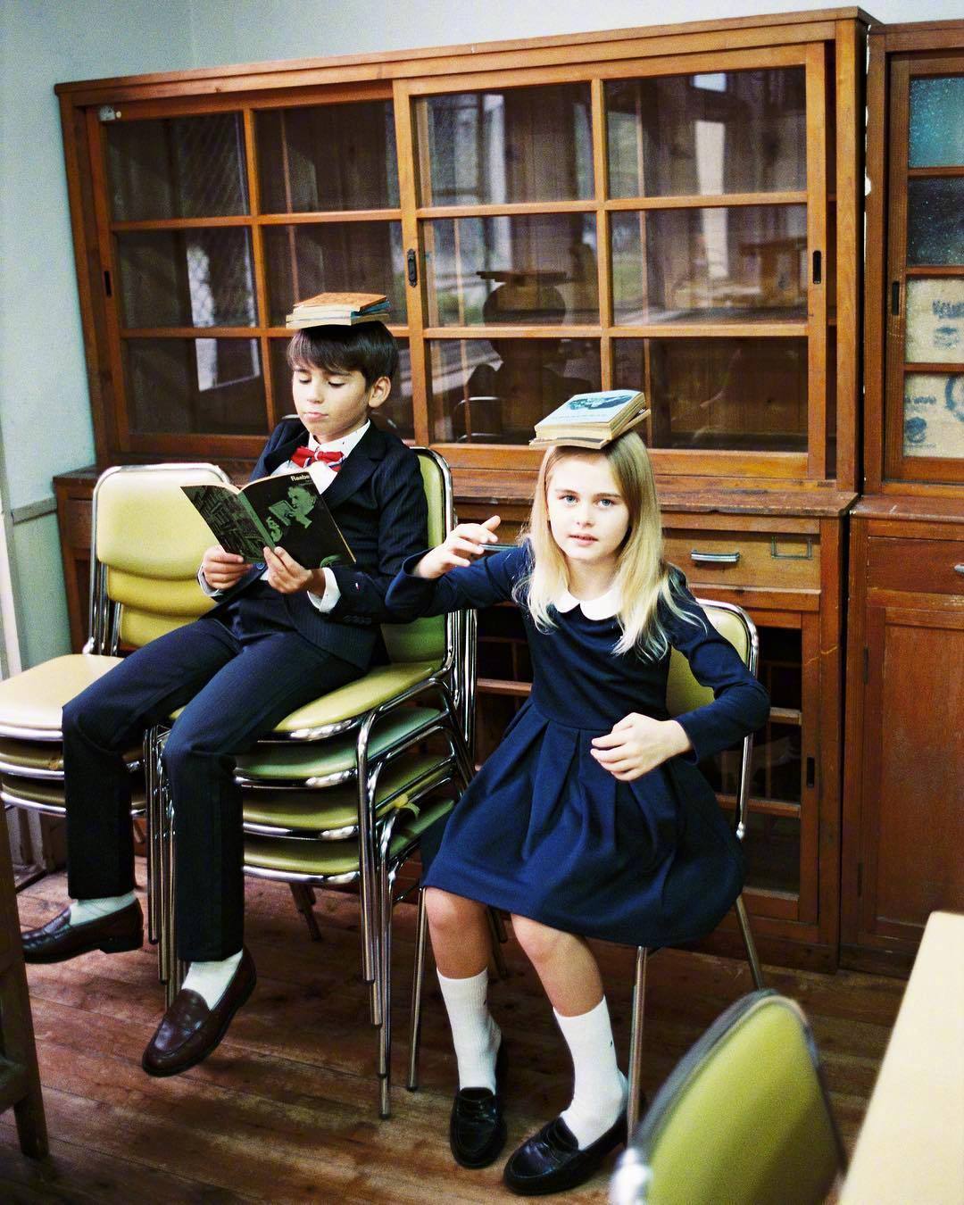 小绅士小淑女的玩闹瞬间摄影:石田香澄