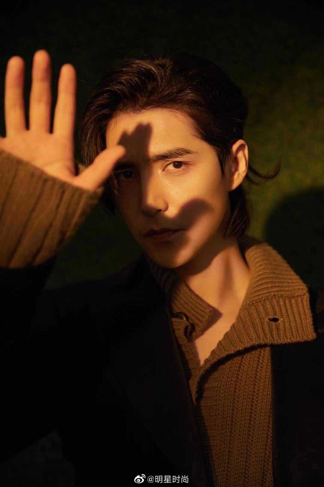 阿云嘎musical最新mooki电子刊创刊号封面大片发布