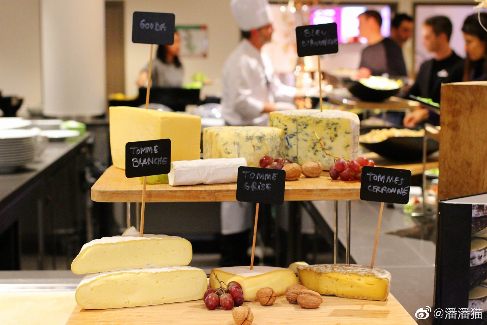 高山奶酪——阿尔卑斯山的盛情款待 | 瑞士国家旅游局