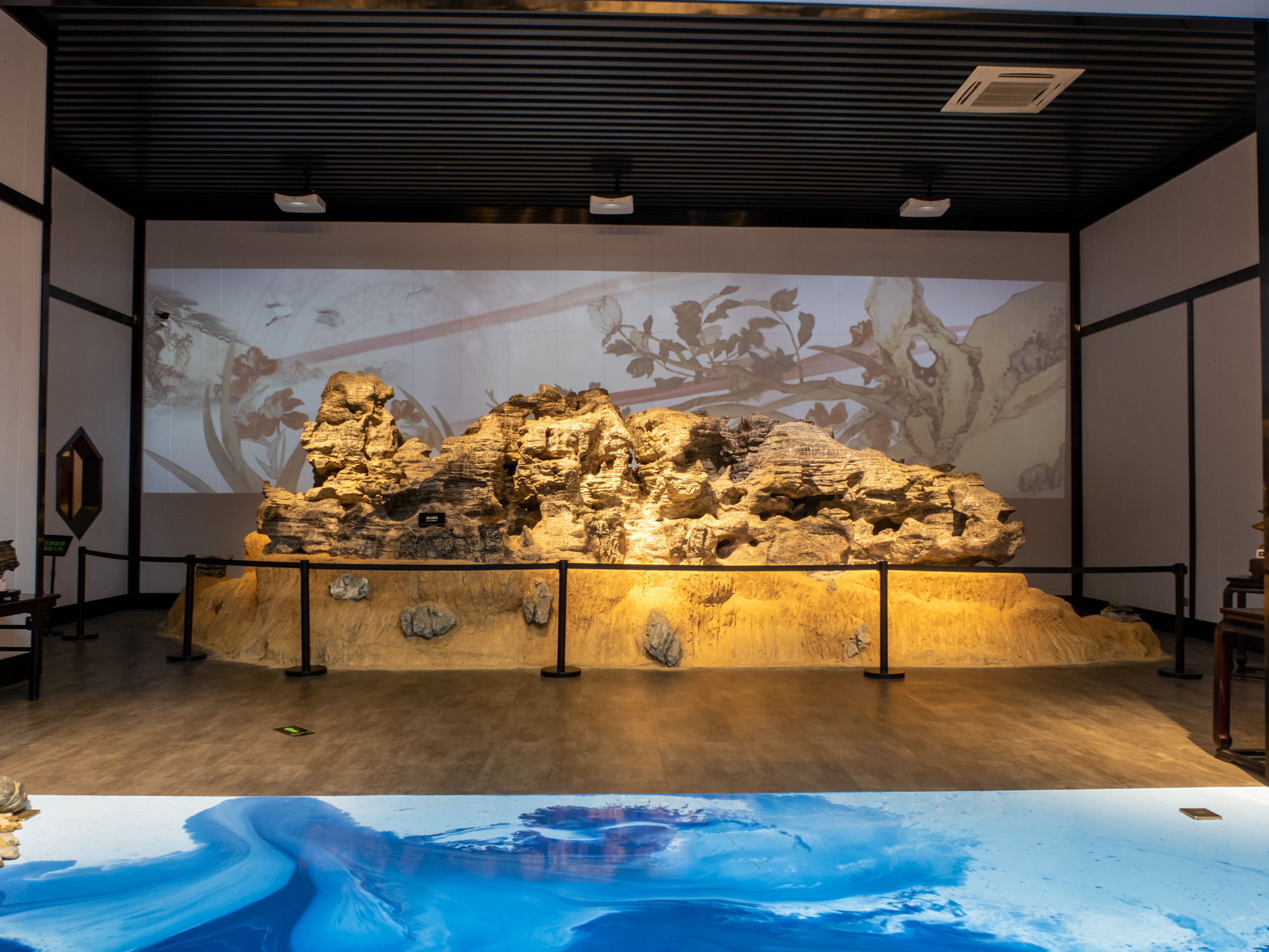 漫游常山中国观赏石博物馆珍奇宝石感知亿年