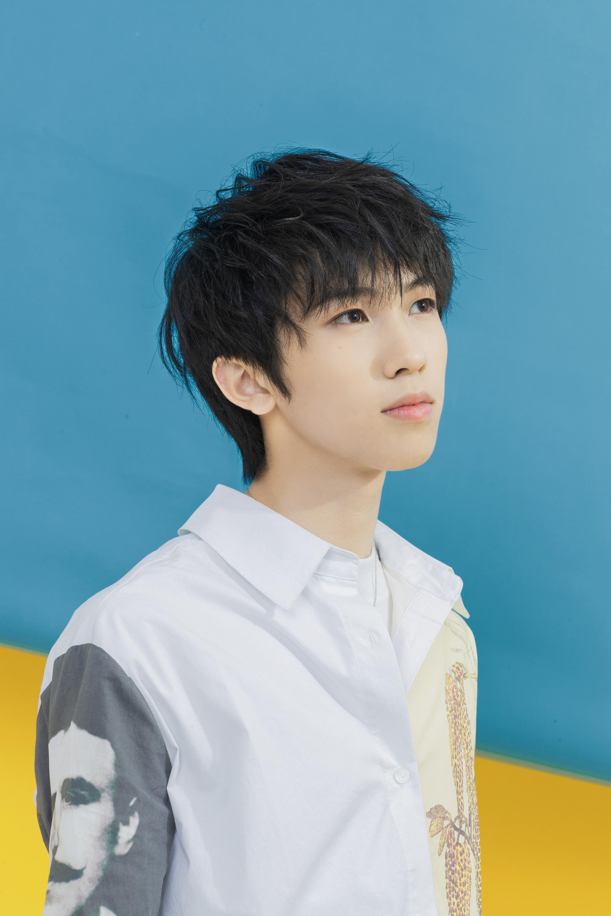 易安音乐社-林墨 第二支单曲《海上 地上 天上》已全网上线～在这烦