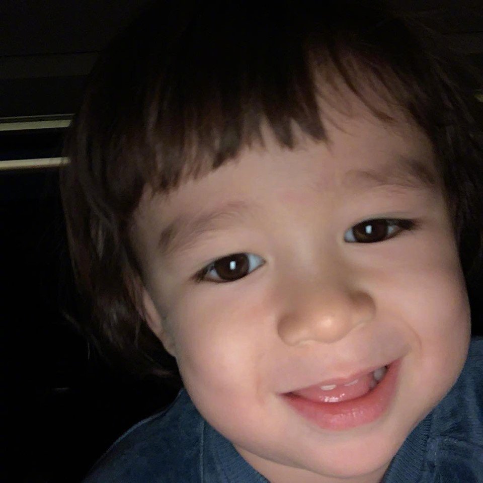 威廉&本特利的爸爸sam小时候,真的好像,这也是套娃家族啊哈哈