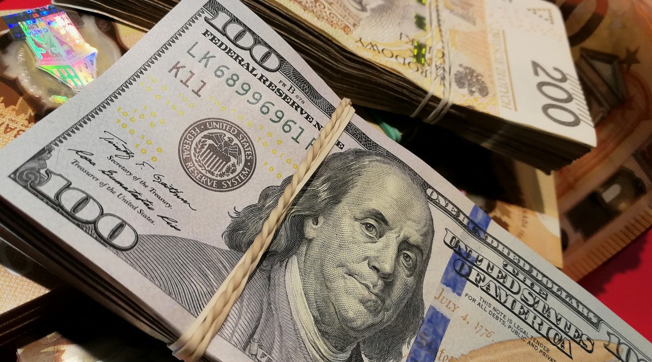 中国援助非洲600亿美元 钱都去了哪儿?来听专