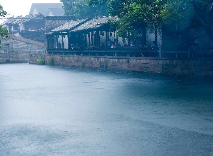 南朝四百八十寺,多少楼台烟雨中。|楼台|南朝|烟雨_新浪新闻