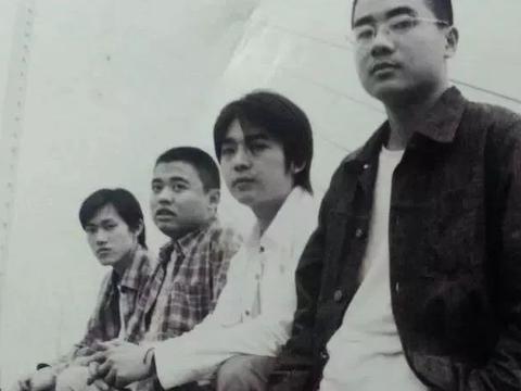 那个夏天,我也曾组过一支乐队|乐队|音乐|吉他_新浪新闻
