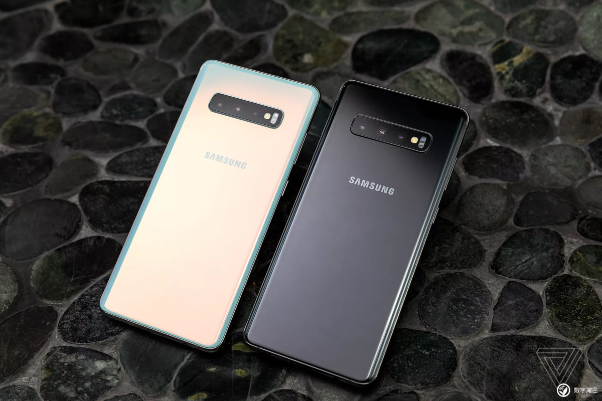 来看看外媒如何评价三星galaxys10系列