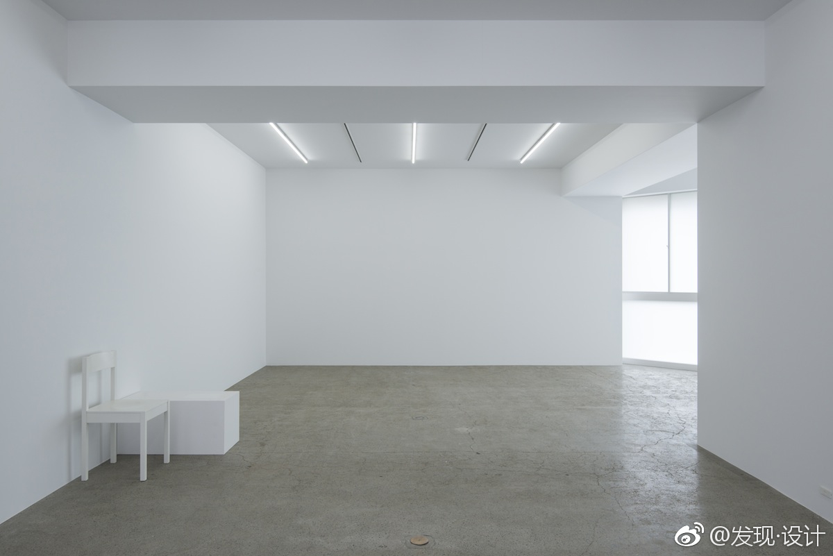 日本东京的极简主义画廊空间