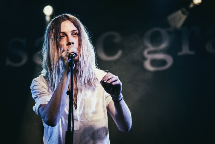 新晋灵魂歌手isaac gracie来为你的4月"吟诗"啦!