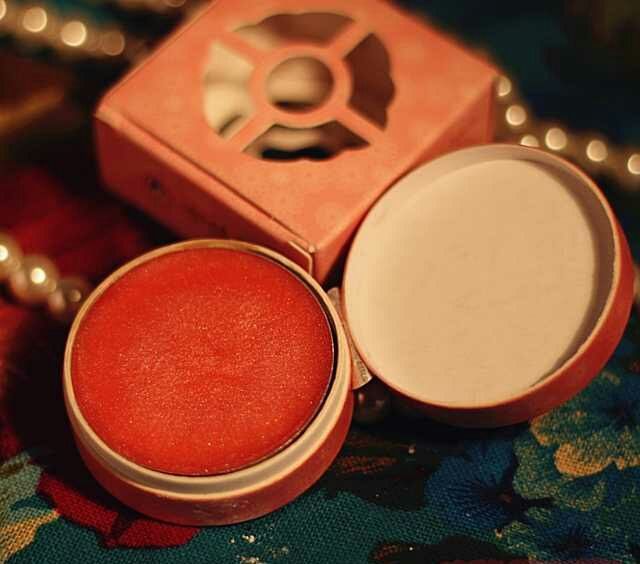 从前的从前没有胭脂女子的脸只为情郎红老舍