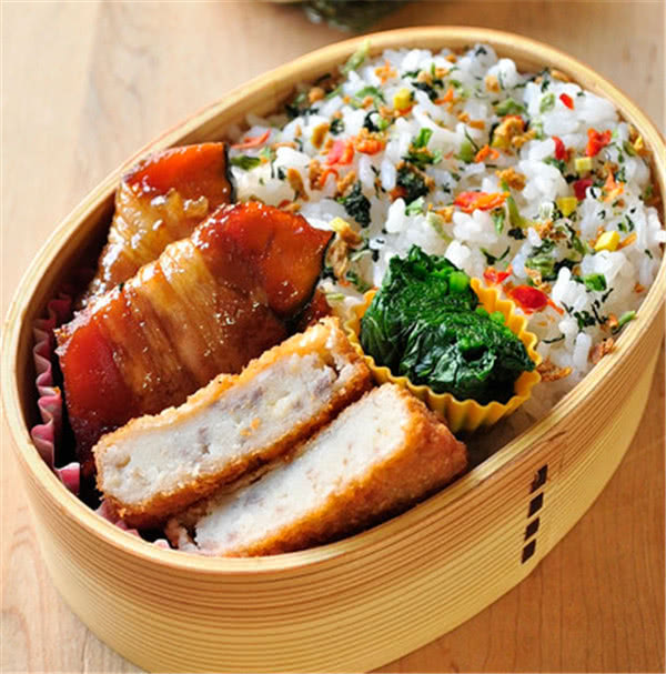 他们觉得什么日本肉肉的便当{names}小巧的个|梅干|日本|盒饭_新浪网