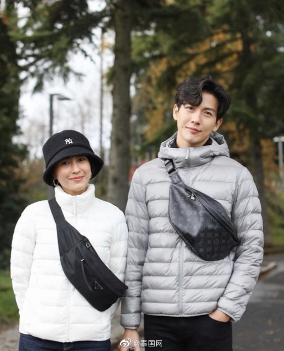 泰星push推哥推嫂意大利甜蜜游_高清图集_新浪网