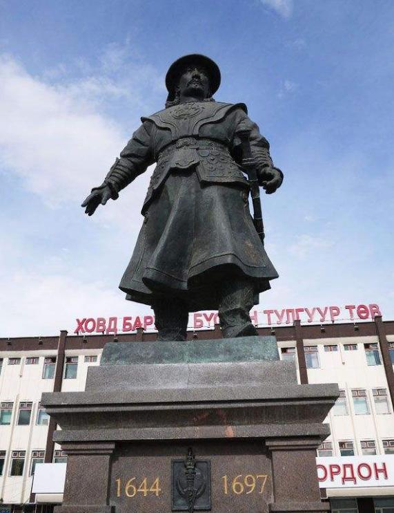 噶尔丹还俗回国,从此开始自己驰骋纵横的一生