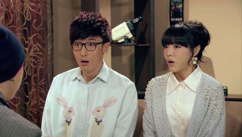 邓家佳工作室发文宣布邓家佳与老公于岩离婚,"唐悠悠"又单身了