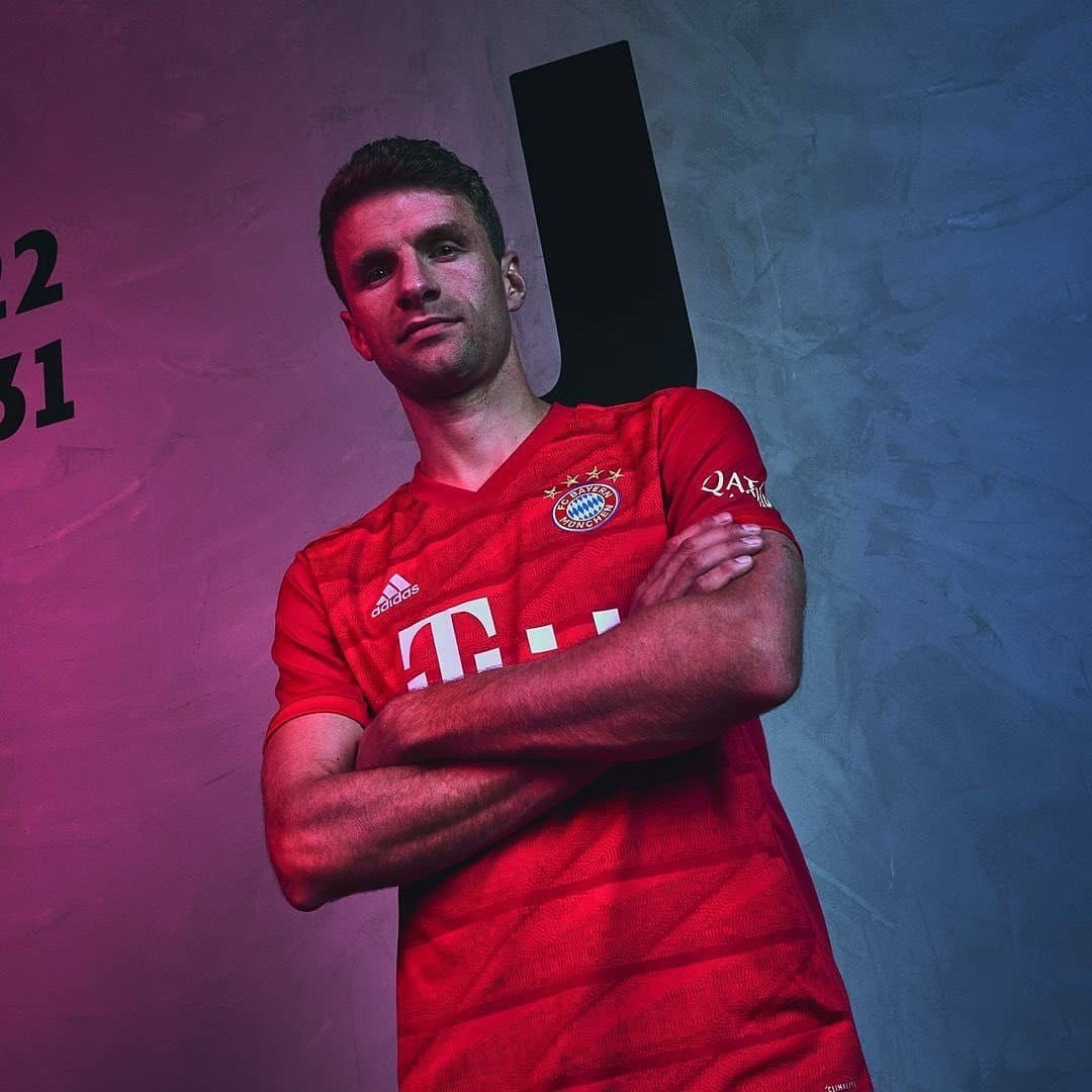 托马斯穆勒thomasmueller 的新球衣九宫格