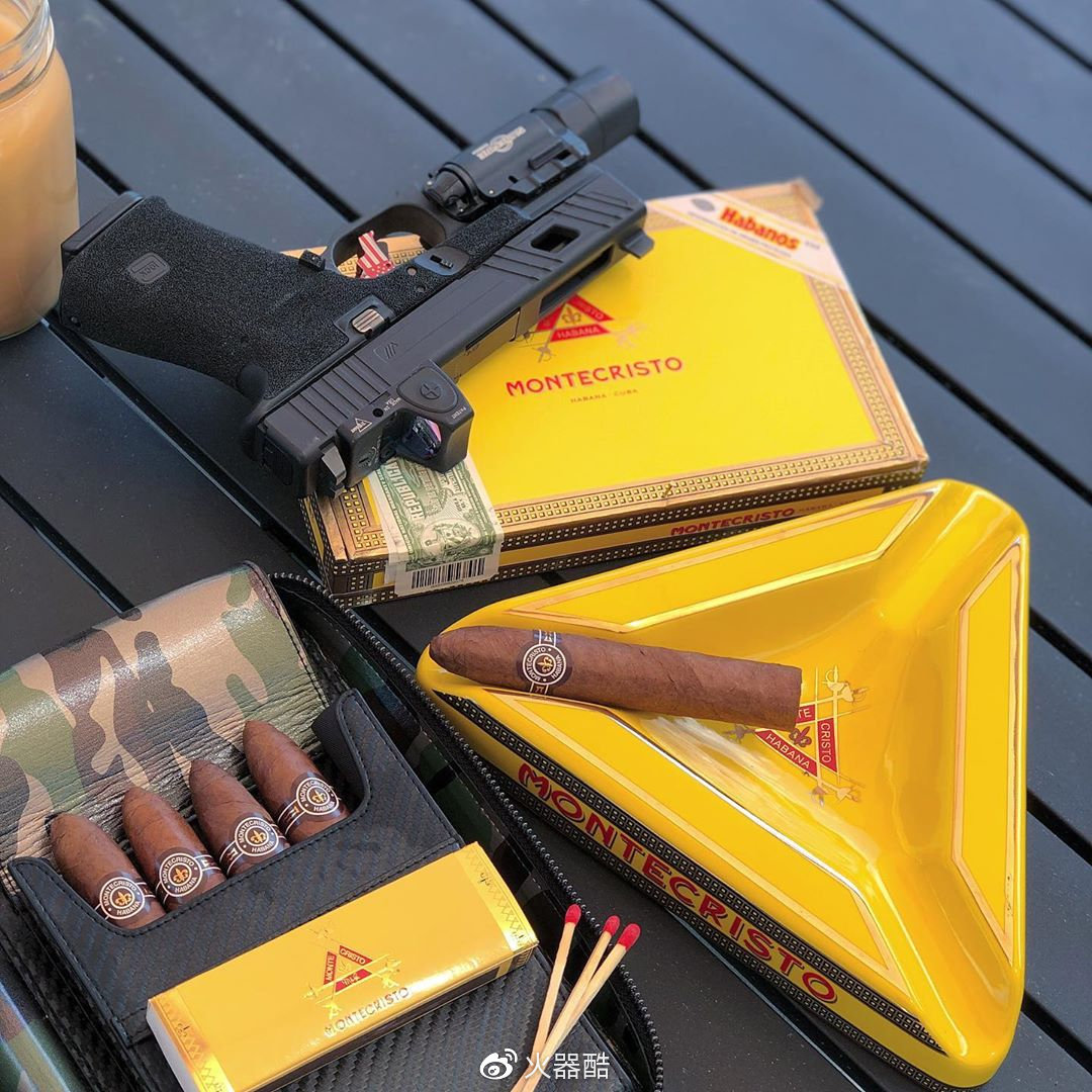 【美酒雪茄与枪】美国枪迷的日常操作