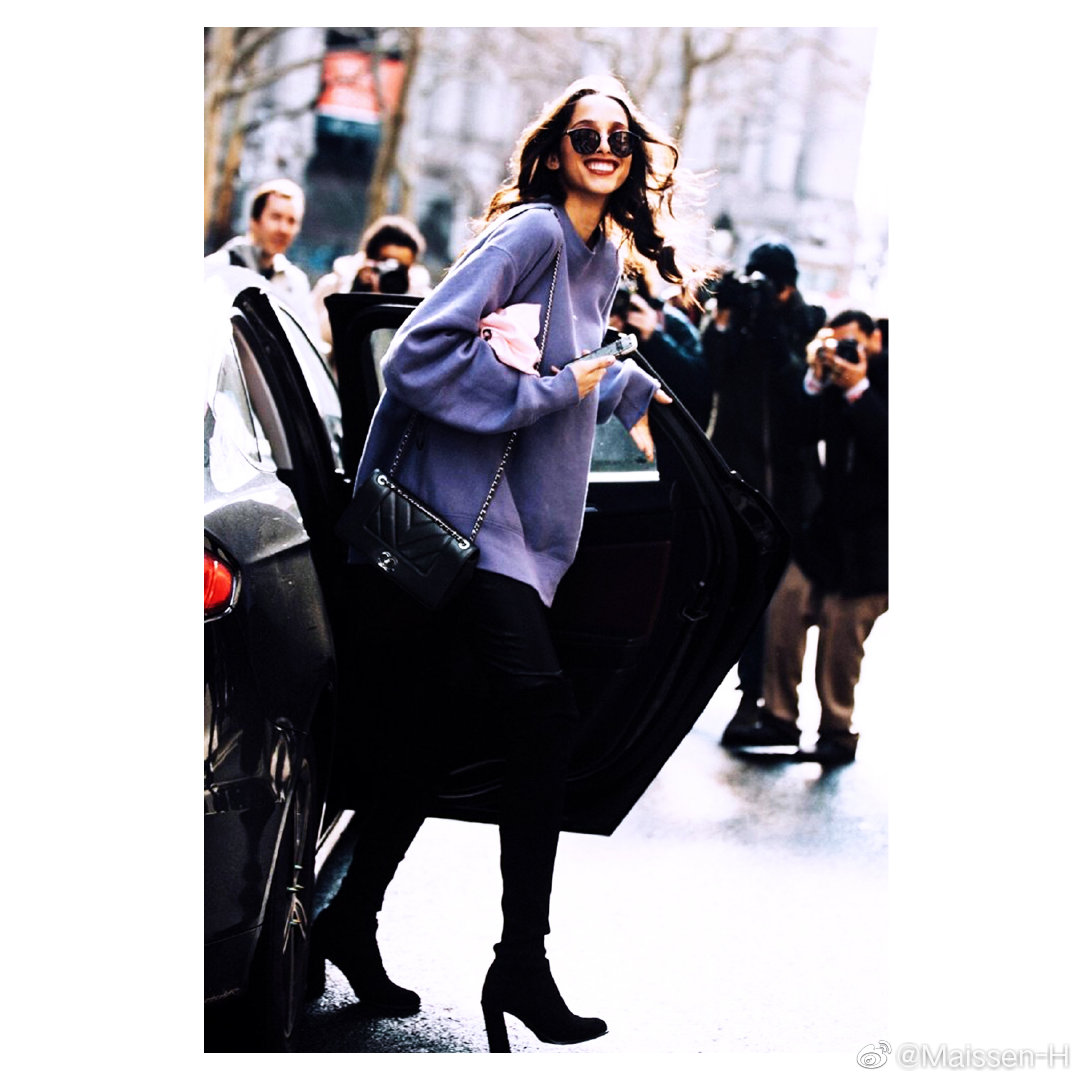 wijnaldum | 雅思敏baby身高180cm腰围58cm的"腰精"最性感的超模之一