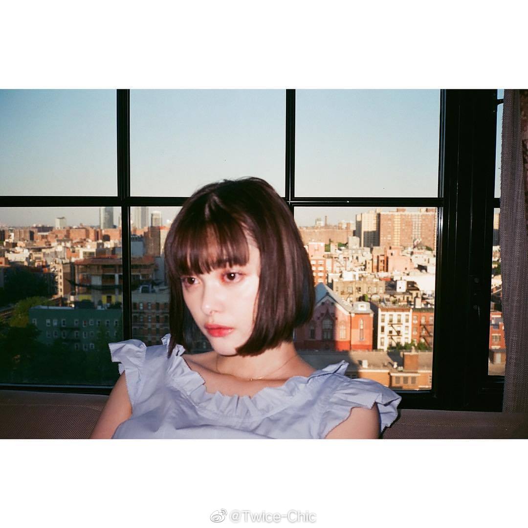 玉城tina生活在东京的22岁美日混血标志性齐刘海蘑菇短发