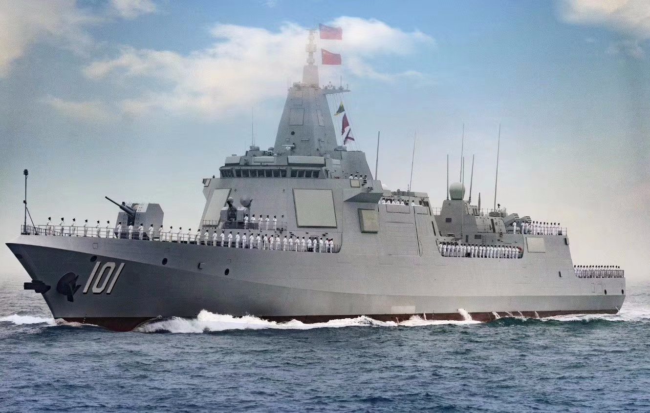 无论前方是风是雨,都无法阻挡人民海军英勇向前的步伐!