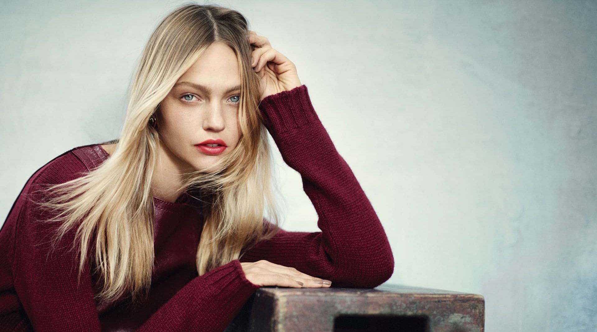 莎莎·彼伏瓦洛娃(sasha pivovarova;1985年1月21日-)