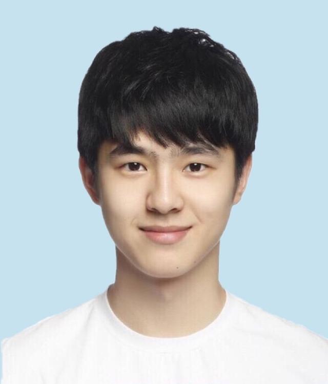 明星们的证件照,刘诗诗周迅好清纯,angelababy陈伟霆有点像