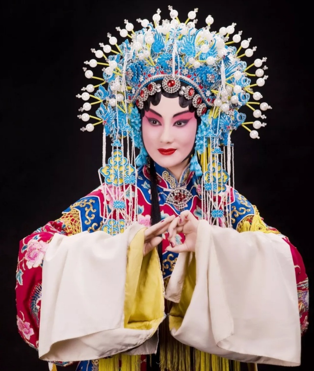 李爽评剧金沙江畔小酸枣欣赏