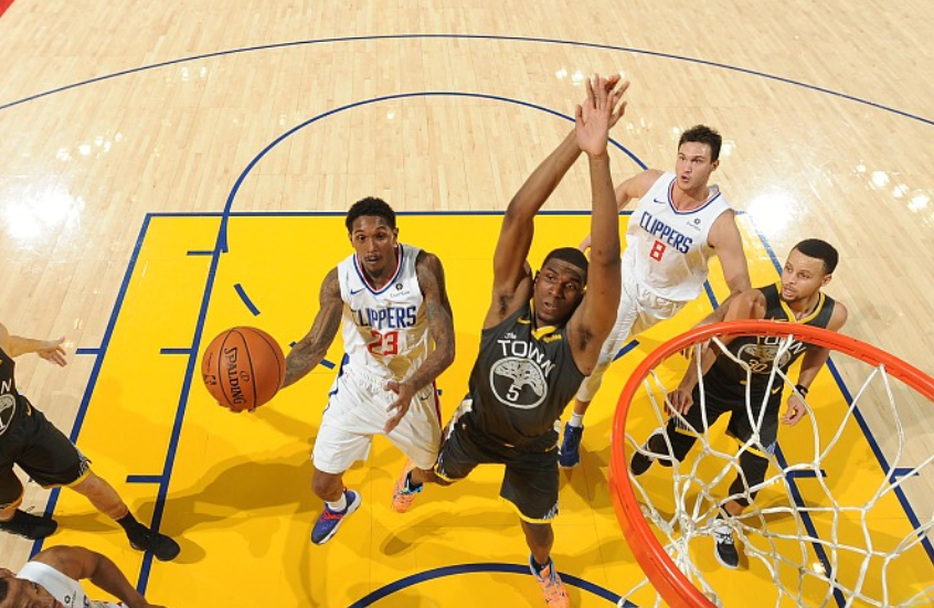 0.5秒准绝杀!勇士逆转快船,库里42 6,杜兰特35分