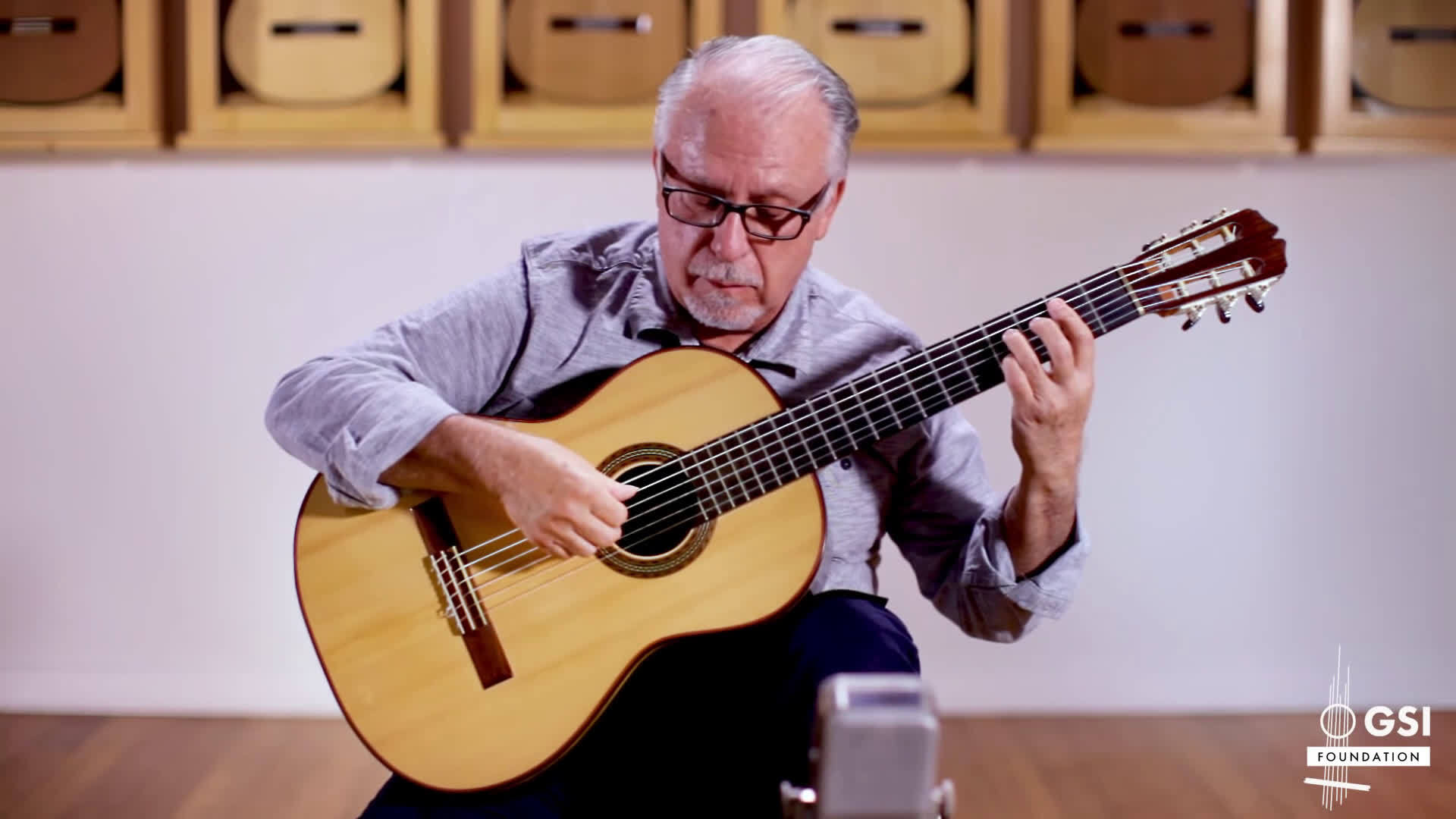 西班牙著名吉他演奏家佩佩·罗梅罗(pepe romero