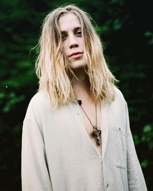 新晋灵魂歌手isaac gracie来为你的4月"吟诗"啦!